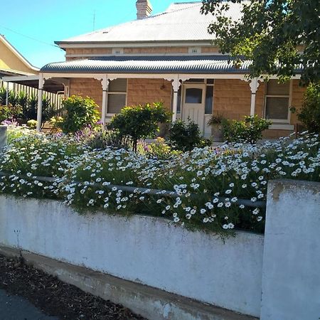 Book Keepers Cottage Waikerie Екстер'єр фото